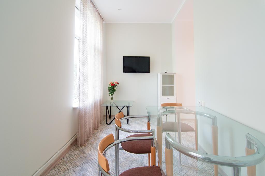 Best Apartments On St. Rishelievskaya 7 Одеса Екстериор снимка