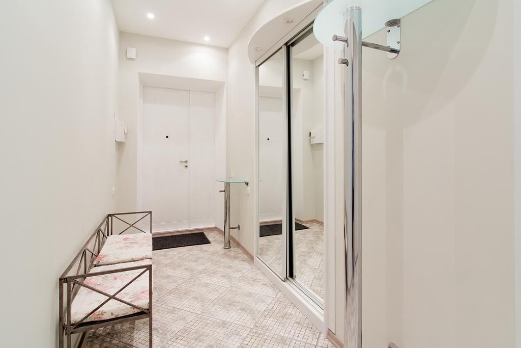 Best Apartments On St. Rishelievskaya 7 Одеса Екстериор снимка